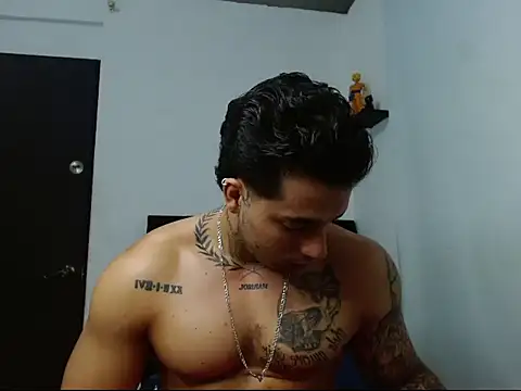 ragnar_phoenix's cam snapshot