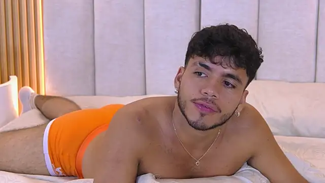 AlexanderJordan's cam snapshot