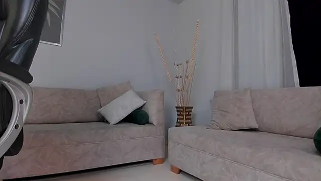 KatieNolan_1's cam snapshot