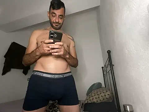 Profesoresdelax's cam snapshot