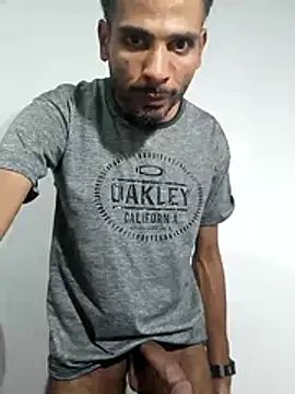 moreno_26cm_br's cam snapshot