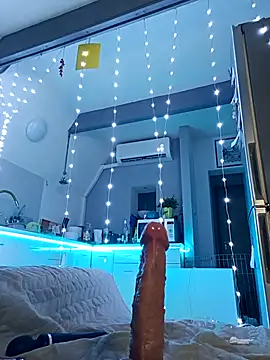 Divinna's cam snapshot