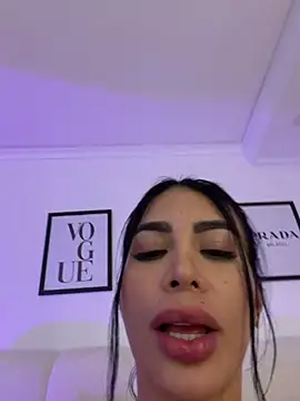 Dj_scarlettmorreti's cam snapshot