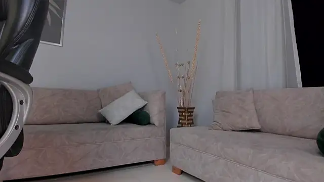 KatieNolan_1's cam snapshot