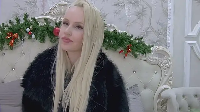 EllieFrosty_'s cam snapshot