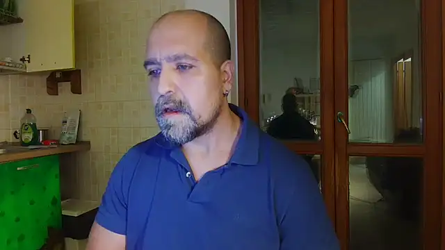 AMIRDIB2025's cam snapshot