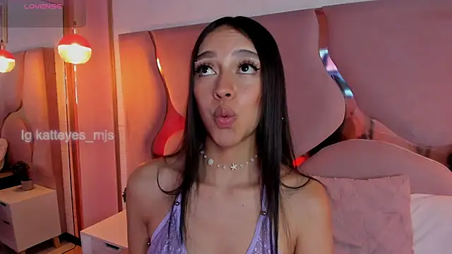 katteyes_mjs's cam snapshot