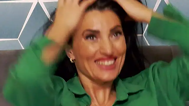 zoeylarkens's cam snapshot