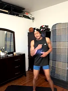 ElegantDic's cam snapshot