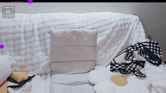 hyp0crite's cam snapshot