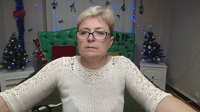 EmiliaGree live sex cam