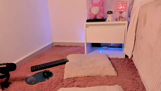 Alissonroses live sex cam