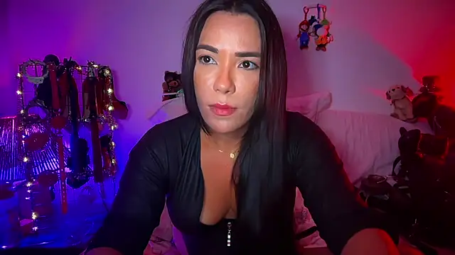 mistresslaviniabr live sex cam