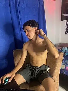 Kriss_Edwards live sex cam