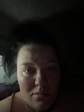 SunnyLeila2101's cam snapshot