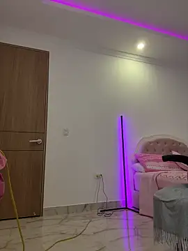 MissBecka_ live sex cam