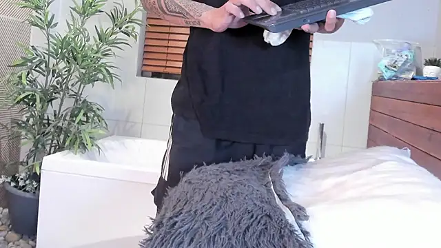 MrJustin_ live sex cam