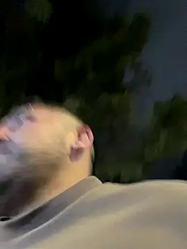 JuanZapata33 live sex cam