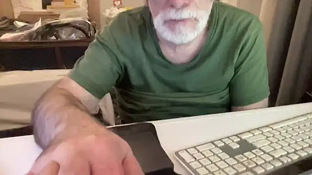 coach-karl's cam snapshot