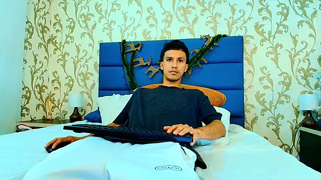 Marcus_Jeron live sex cam