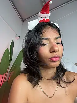 TweetiePieXXX's cam snapshot