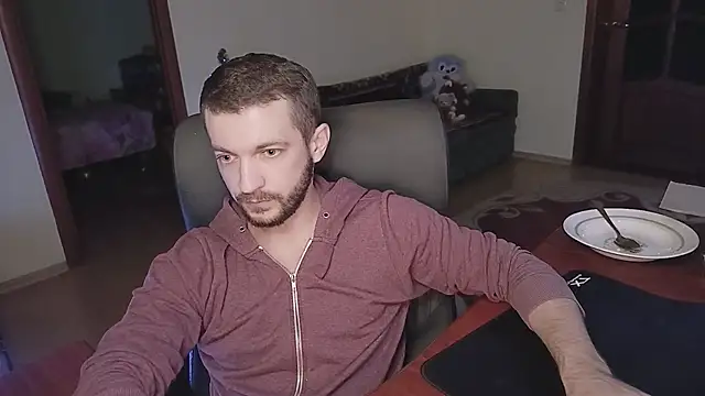 333Alone_in_theDark777's cam snapshot