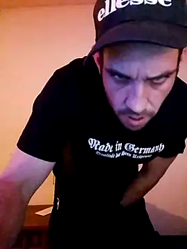 Codymc89's cam snapshot