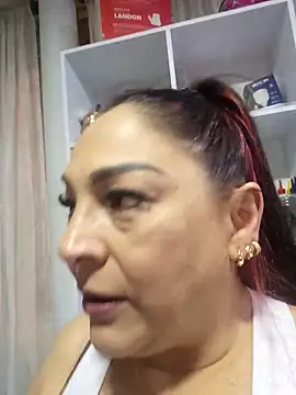 Gina_Myers live sex cam