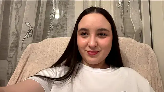 DaisyMolly's cam snapshot