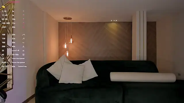 LizzHamilton__'s cam snapshot