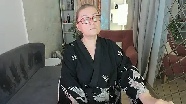 AlexandraKind's cam snapshot