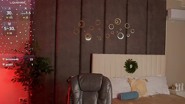 _F_R_A_U_ live sex cam