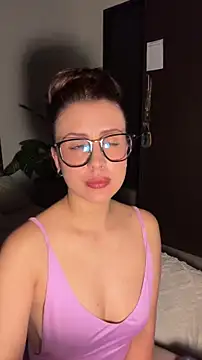 EmaSaenz live sex cam