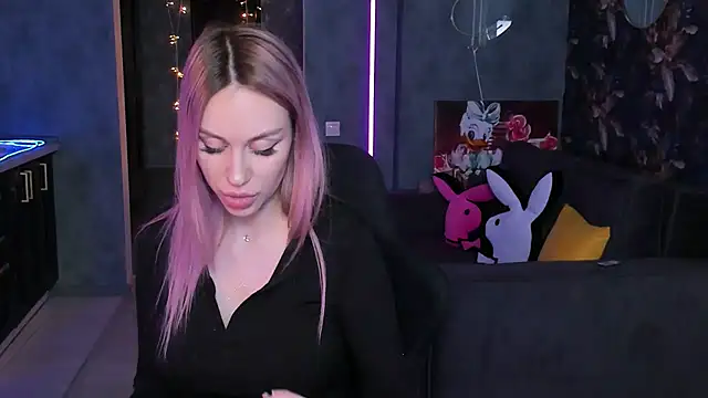 Blckmirrorr live sex cam