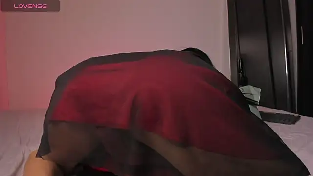 porcelainbody live sex cam