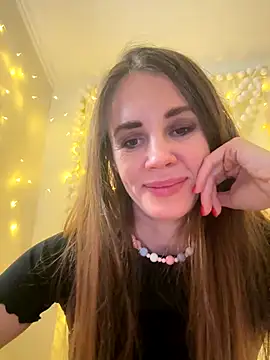 LucieMack's cam snapshot