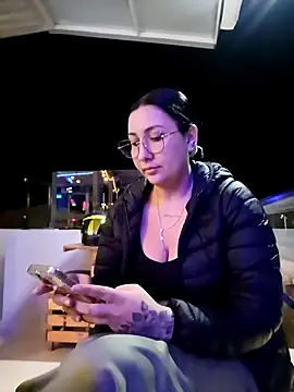 You-kitty2025's cam snapshot