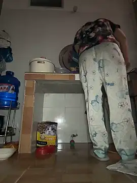 July-Asian's cam snapshot