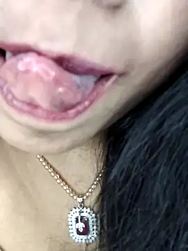 Hotty_Kavita's cam snapshot