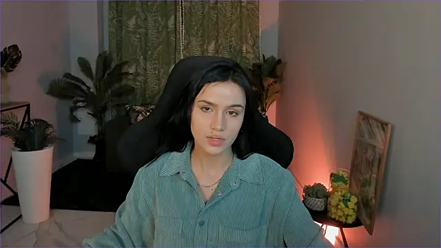 MonicaFarmer's cam snapshot