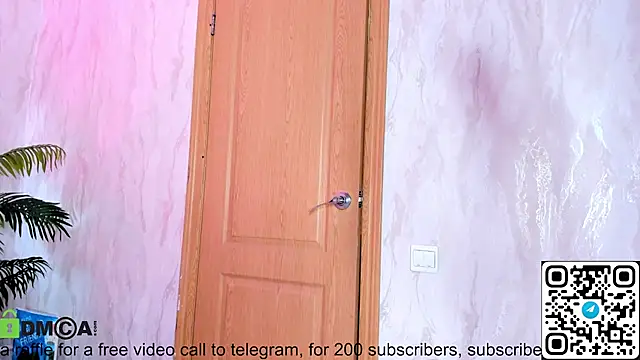 Valerie_Woods's cam snapshot