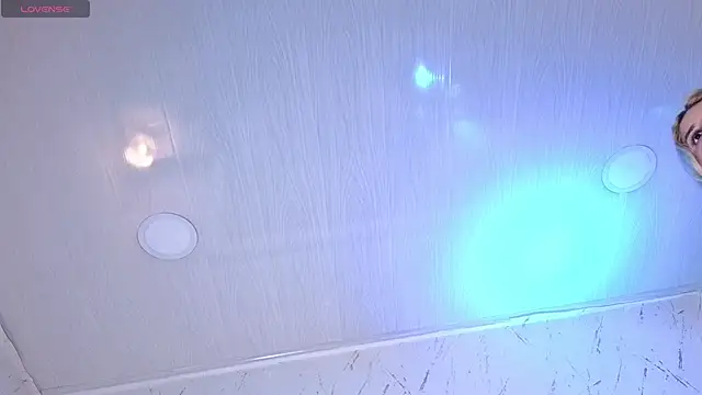 Sophie_teller's cam snapshot