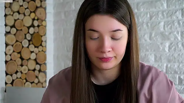 LowOncoming's cam snapshot