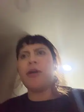 PoliBenett_'s cam snapshot