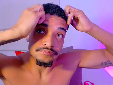 eross_chipre_'s cam snapshot