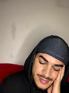 MorenoVelvet's cam snapshot