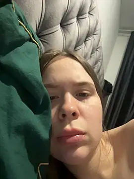 Nicole_Loving's cam snapshot