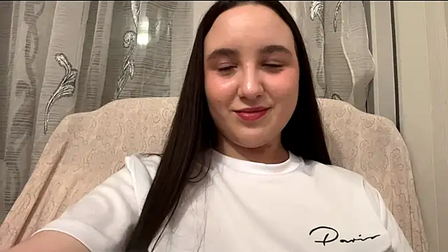 DaisyMolly's cam snapshot