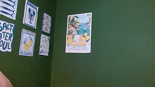 Roxiehood live sex cam