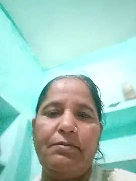 Guddinai4125's cam snapshot